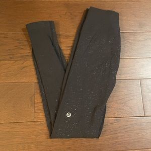 black lululemon size 4 leggings